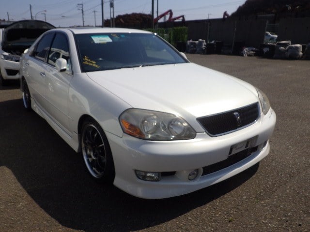 2002 Toyota Mark II - 2 2002 Toyota Mark II - 2