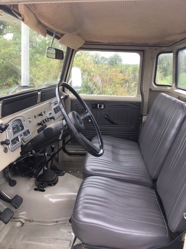1976 TOYOTA HJ45 A vendre