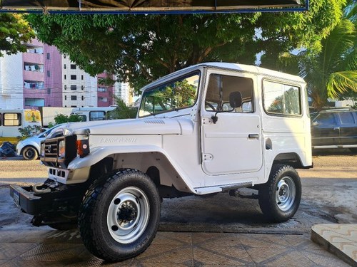 Toyota 4x4 2000 with only 58.000Km In vendita