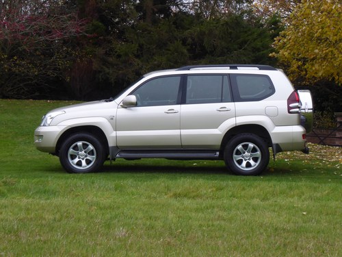 2006 Toyota Land Cruiser 3.0 D4D Low Mileage Full History 5 Speed For Sale