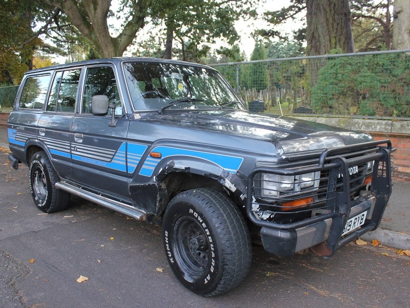 Toyota Land Cruiser HJ60 HJ62 FJ60