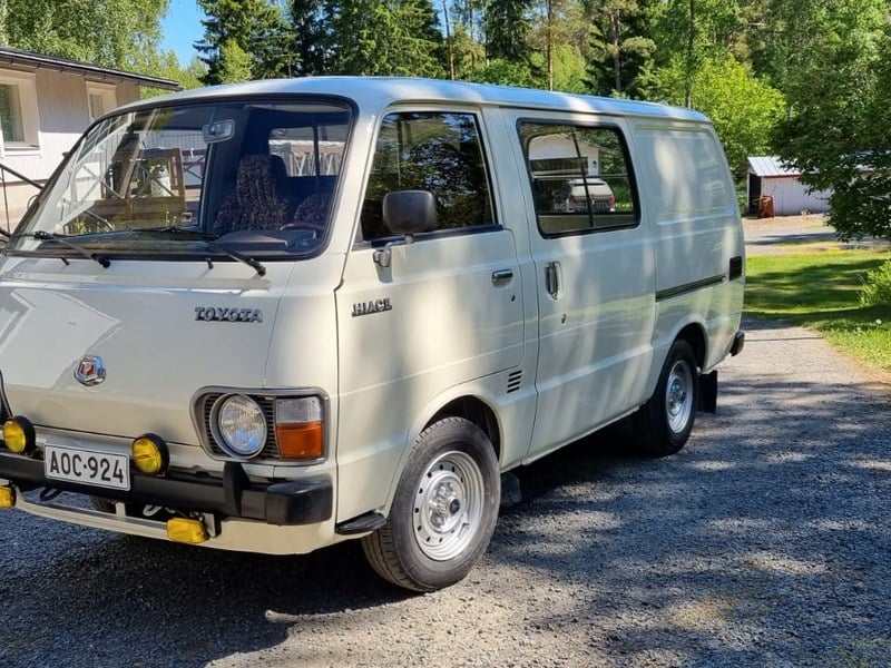 Toyota Hiace Second Generation Van