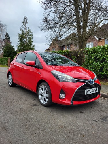 2014 Toyota yaris hybrid excel cvt Kaufen Bei