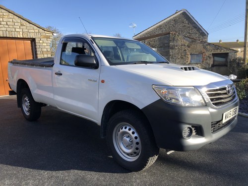 2015 Toyota Hilux 2.5TD Active 4WD Pickup In vendita all'asta