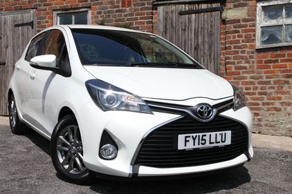 Picture of 2015'15 Toyota Yaris 1.33 Dual VVT-i Icon Euro5 5dr FTSH - For Sale