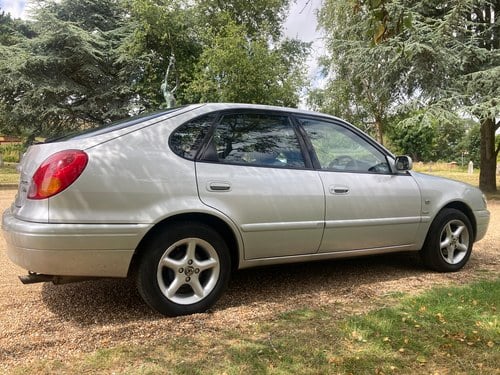 2001 Exceptional Example of this Toyota Corolla Low Mileage FSH Kaufen Bei