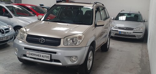 2004 TOYOTA RAV4 2.0 VVTI XT3*4X4* GEN 15,000 MLS*TOYOTA S/HIST For Sale
