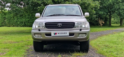 2002 Toyota Land Cruiser - 3