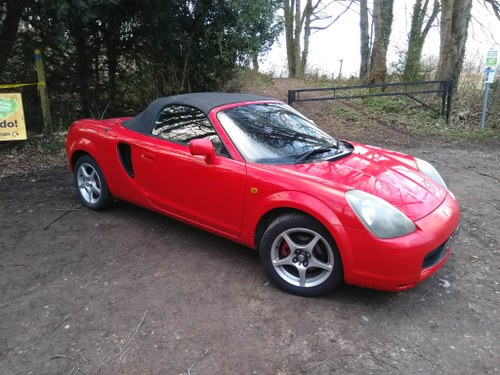 2000 Toyota MR2