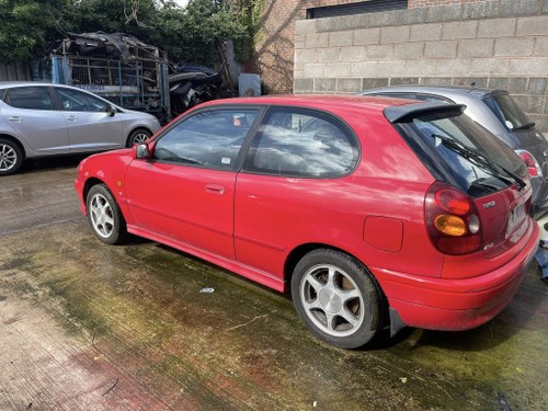 1999 Toyota Corolla G6R 16V