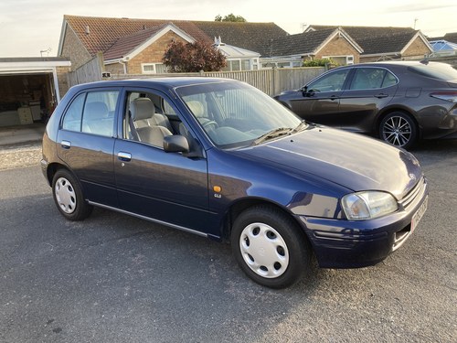 1999 Toyota Starlet Gls Auto