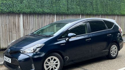 Picture of 2016 Toyota Prius+ T Spirit Cvt - For Sale