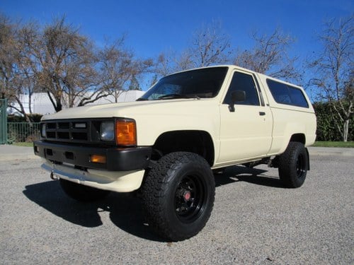 1986 TOYOTA 4×4 PICKUP Kaufen Bei