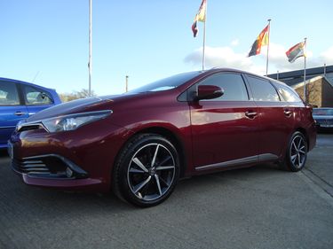 Picture of 2017 LOW MILEAGE AURIS TOURING SPORTS - For Sale