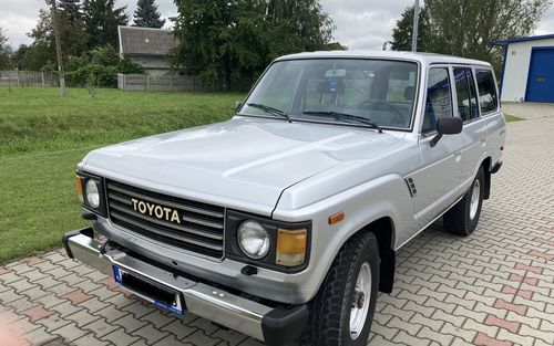 1987 Toyota 60 Series (picture 1 of 6)