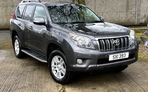 2010 Toyota Landcruiser 3.0 D4D LC4 LWB Auto (picture 1 of 8)