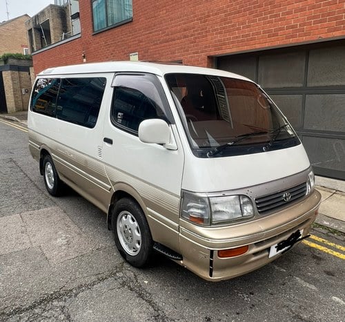 1995 Toyota Hiace