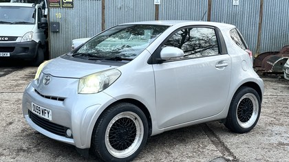 Toyota iq 2010, great looking high spec car. Swap px