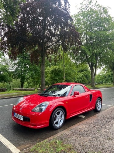 2002 Toyota MR2 Roadster/Convertible Factory TTE extras