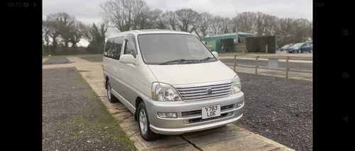 Toyota Regius JDM camper 1999