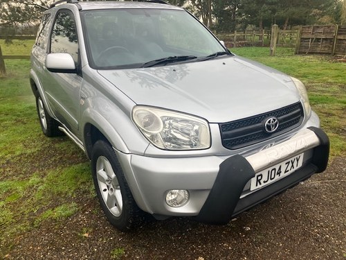 2004 Toyota RAV4
