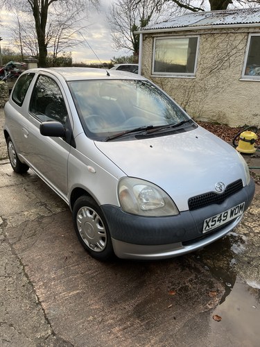 2000 Toyota Yaris