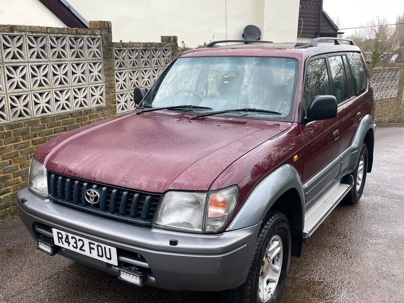 Rapid Classics: Eine Suche. Alle Oldtimer. 11 » Rapid Classics: Eine Suche. Alle Oldtimer. 1997 Toyota 90 Series
