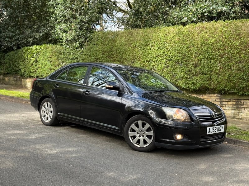 Rapid Classics: Eine Suche. Alle Oldtimer. 29 » Rapid Classics: Eine Suche. Alle Oldtimer. 2008 Toyota Avensis