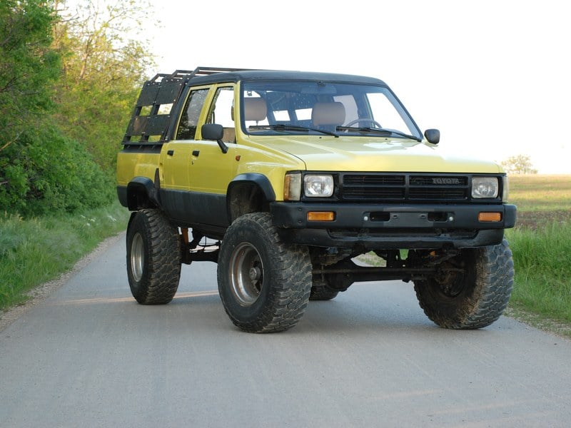 Rapid Classics: Eine Suche. Alle Oldtimer. 20 » Rapid Classics: Eine Suche. Alle Oldtimer. 1988 Toyota Hilux