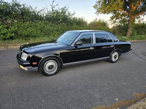 2010 Toyota Century