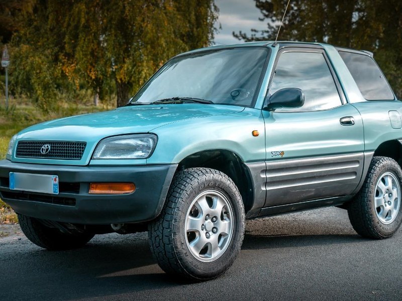 Toyota Rav 1997 Toyota RAV4 à Vendre - Enchères et Annonces | Car & Classic