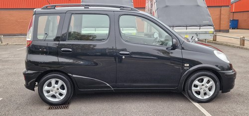 2004 TOYOTA YARIS VERSO 1.3 T-SPIRIT AUTO 79K FSH 10 STAMPS