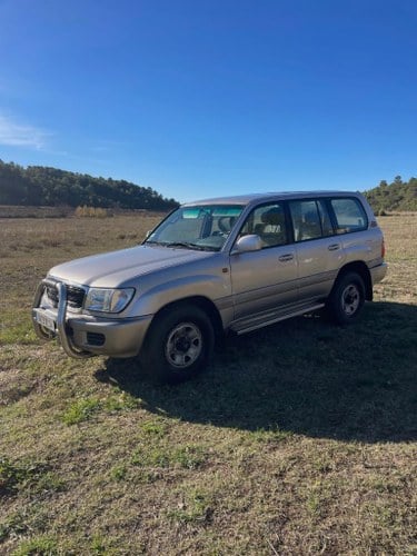 1999 Toyota 100 Series A vendre
