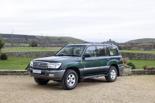 2002 Toyota Land Cruiser Amazon 100 Series 4.7 VX VENDIDO