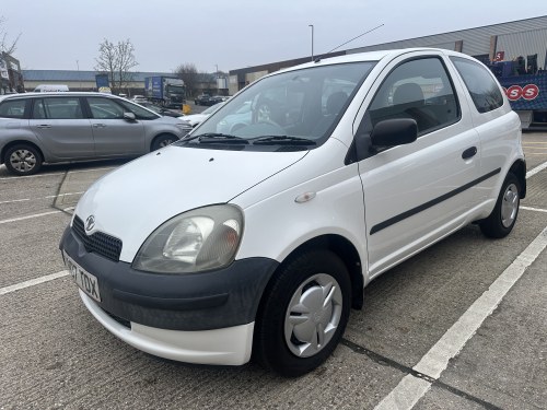 2001 Toyota Yaris S Till salu på auktion