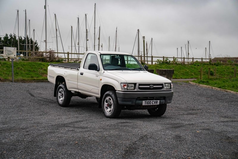 1999 Toyota Hilux - 1 1999 Toyota Hilux - 1