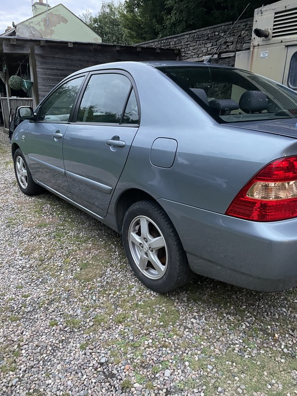 2004 Toyota Corolla - 2 2004 Toyota Corolla - 2