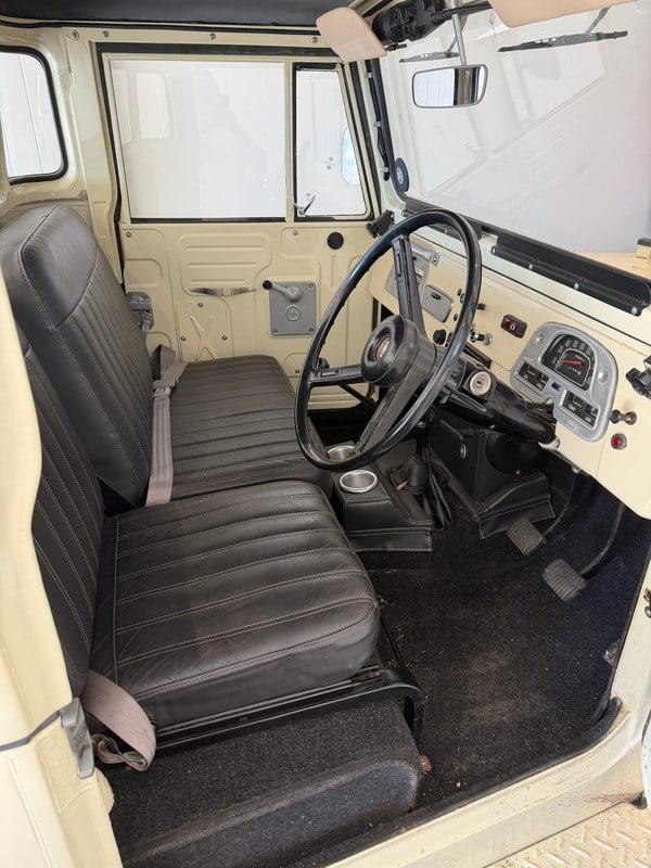 1973 Toyota Land Cruiser - 2 1973 Toyota Land Cruiser - 2