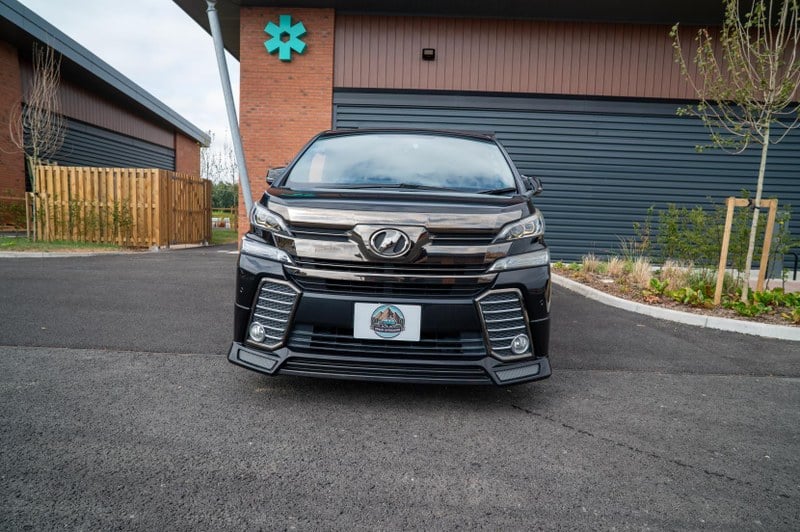 2017 Toyota Vellfire - 2 2017 Toyota Vellfire - 2