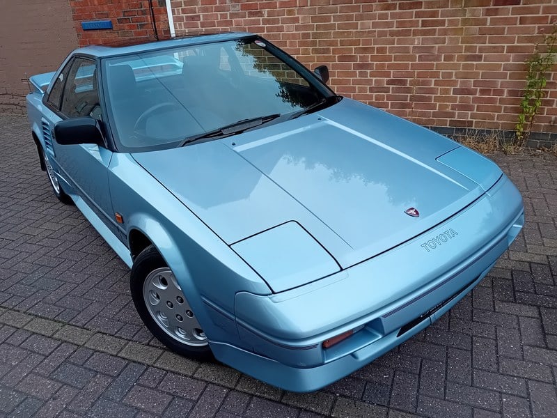 1990 Toyota MR2 - 1 1990 Toyota MR2 - 1