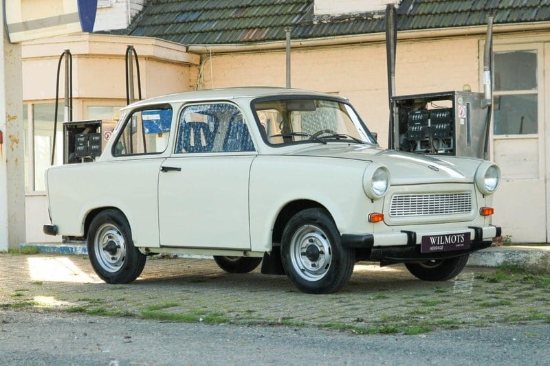 1989 Trabant 601 - 1 1989 Trabant 601 - 1