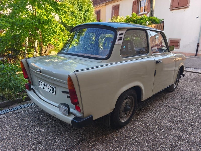1989 Trabant 601 - 2 1989 Trabant 601 - 2