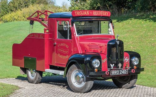 1954 Trojan Recovery Truck (picture 1 of 11)