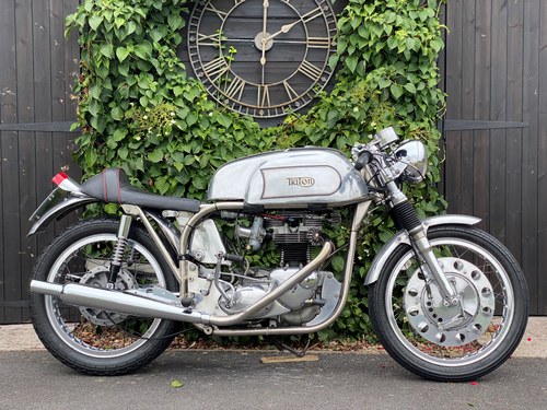 1969 Triton 650 Wideline