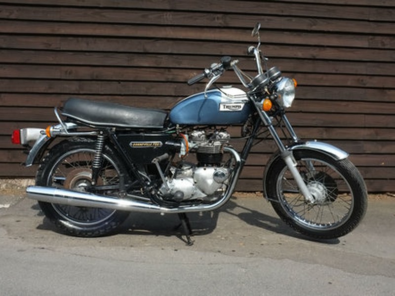 Triumph Bonneville T140V 1977 STAGGERING untouched condition