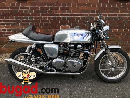 2005 Triumph Thruxton 865 - Cafe Racer Style, Lots Extra In vendita