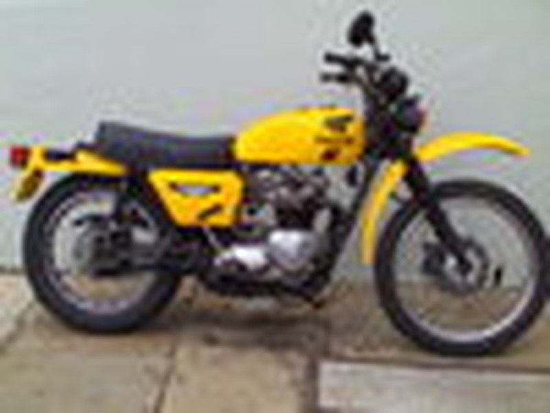 TRIUMPH TIGER TRAIL TR7T