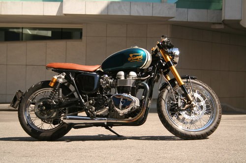 2007 Triumph Bonneville T100 cafe racer In vendita