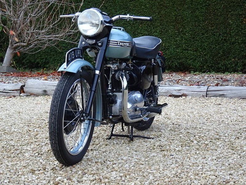 Triumph T110 – Show Bike/Matching Nos