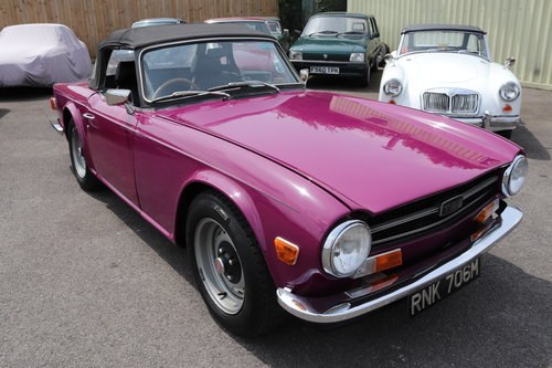 1973 Triumph TR6 in Magenta VERKAUFT